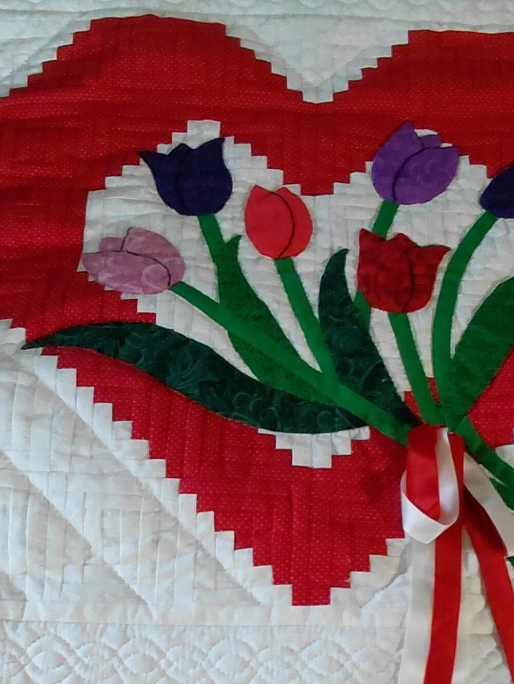 Vintage Handcrafted Floral Heart & TULIP Wall Quilt - Red & Multicolor